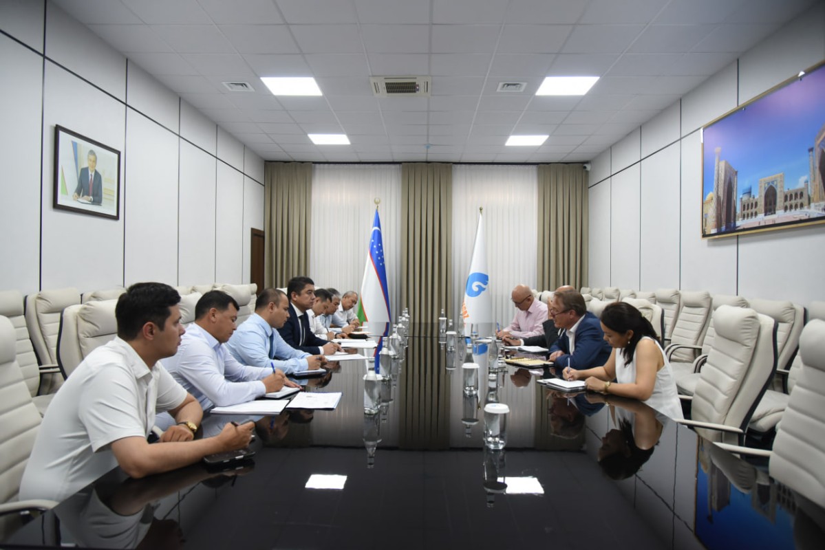 Prospects for cooperation with the World Bank on environmentally sustainable development were discussed